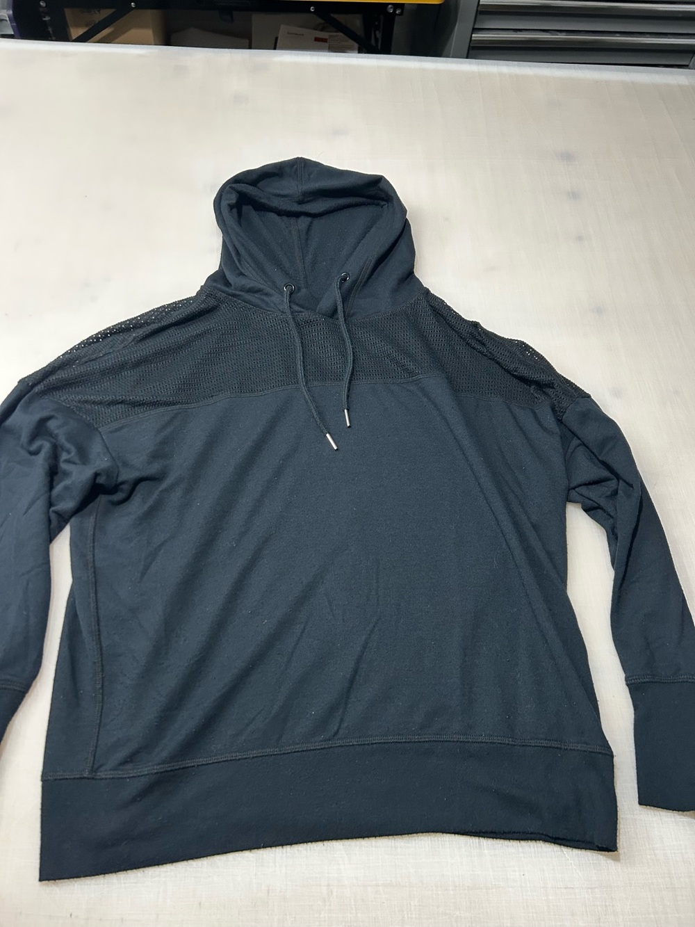 Women’s large Black Hooded Pullover Shirt - Breathable Mesh Yoke